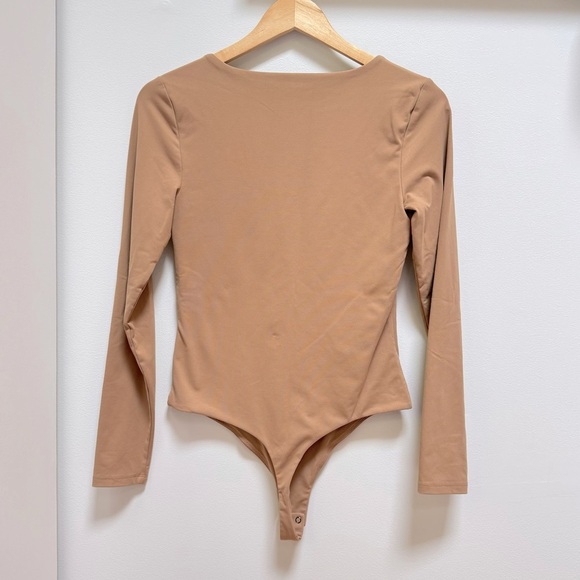 Nuuds Square Neck Long Sleeve Bodysuit Size Medium - Picture 2 of 8